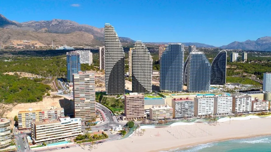 Apartamento de 2 dormitorios en Benidorm, España No. 59 № 14