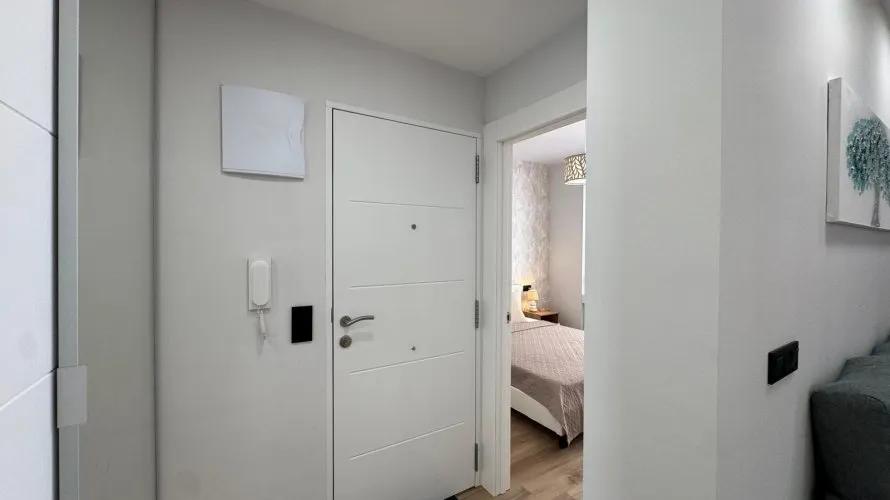 Apartamento de 3 dormitorios en Torrevieja, España No. 119 № 8