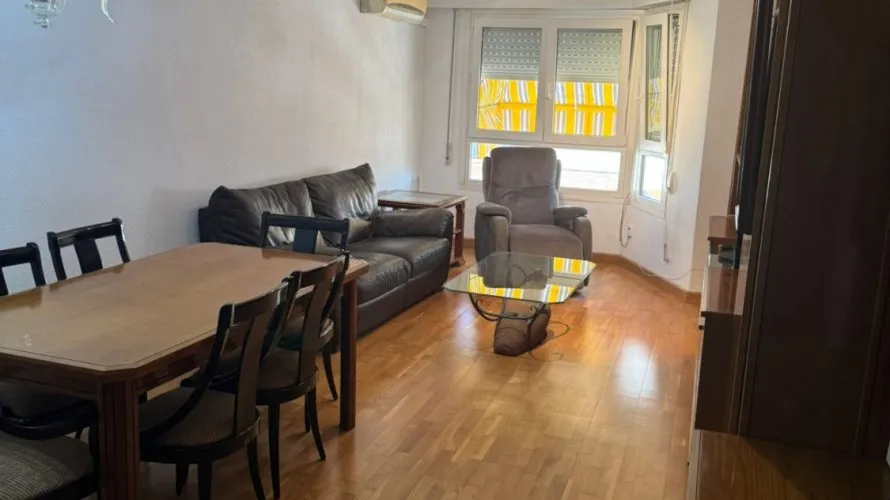 Apartamento de 3 dormitorios en Torrevieja, España No. 147 № 16