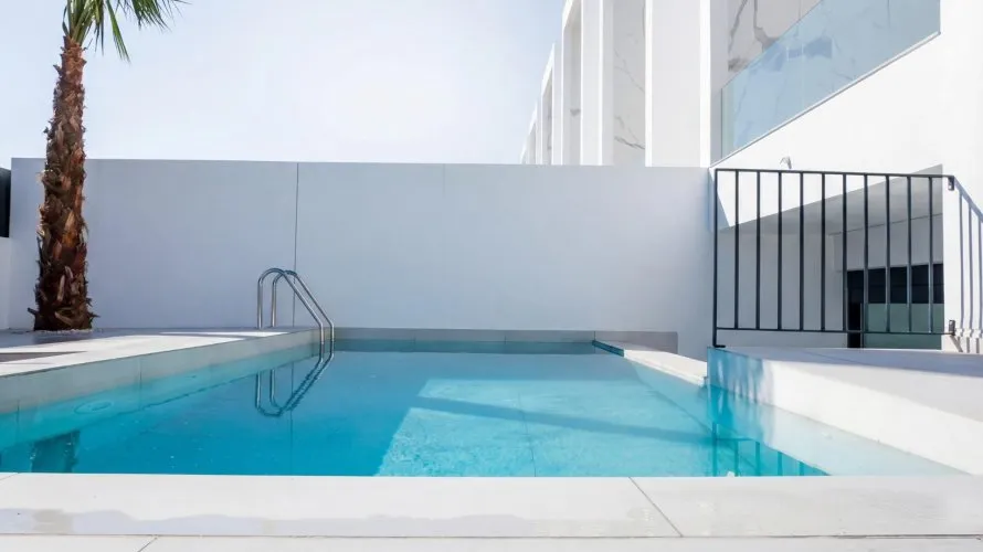 Villa de 3 dormitorios en Albir, España No. 699 № 7