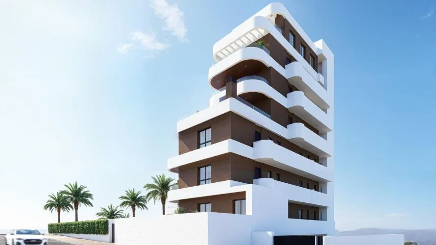 Apartamento de 2 dormitorios en Guardamar del Segura, España No. 115 № 2