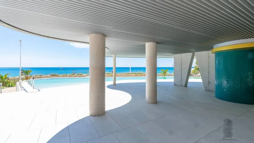 Apartamento de 3 dormitorios en Calpe, España No. 391 № 7