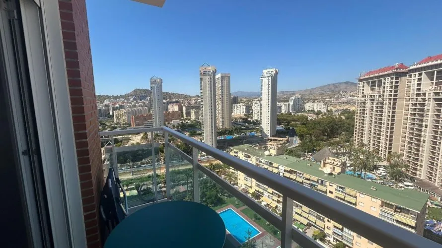 Ático de 1 dormitorio en Finestrat, España No. 588 № 3