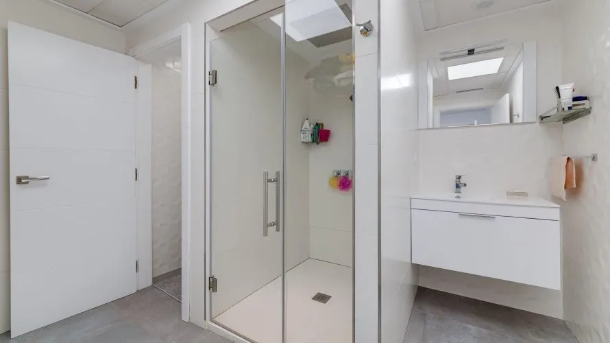 Villa de 461m² en Torrevieja, España No. 656 № 3