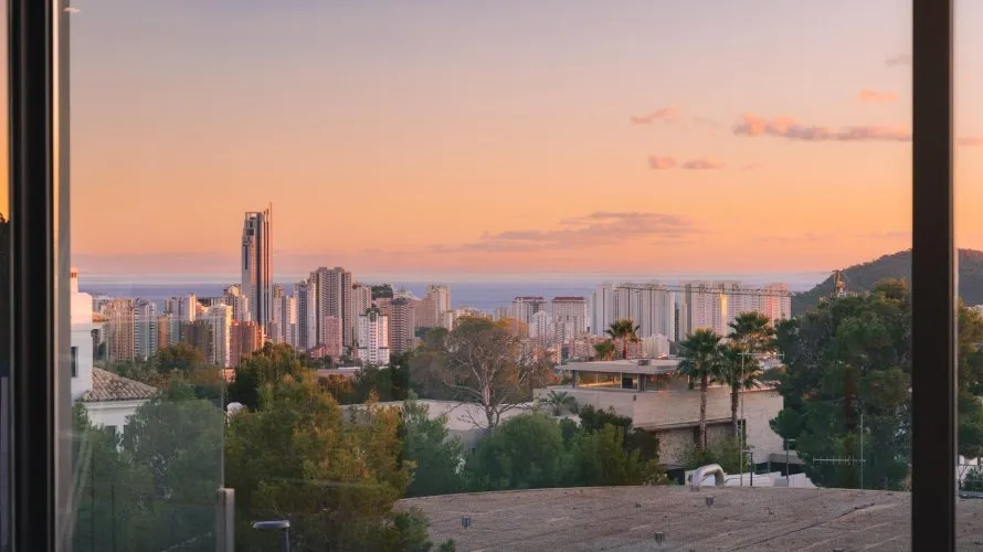 Villa de 514m² en Finestrat, España No. 466 № 2
