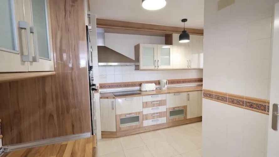 Apartamento de 3 dormitorios en Torrevieja, España No. 425 № 3