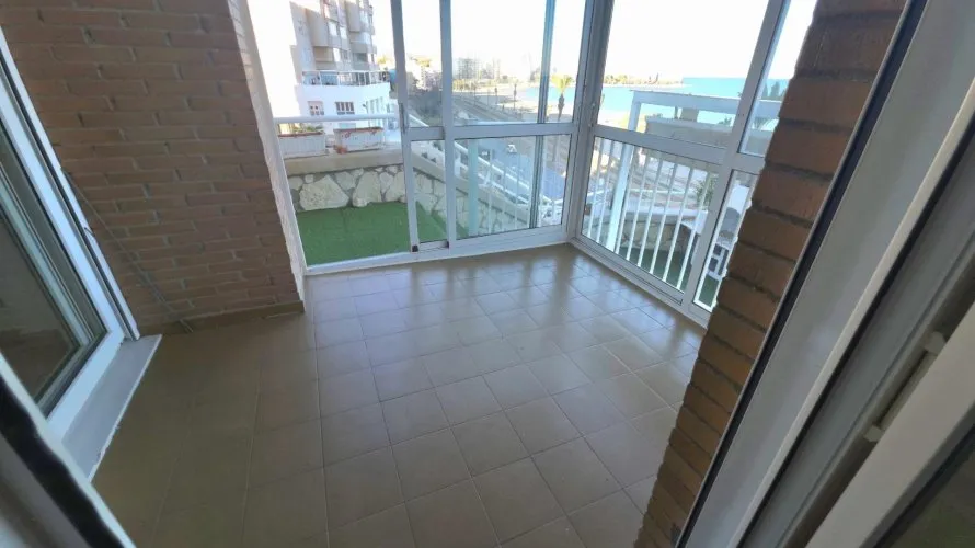 Apartamento de 3 dormitorios en El Campello, España No. 524 № 10