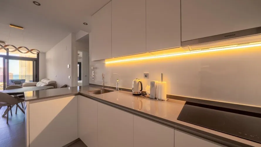 Apartamento de 2 dormitorios en Benidorm, España No. 629 № 1