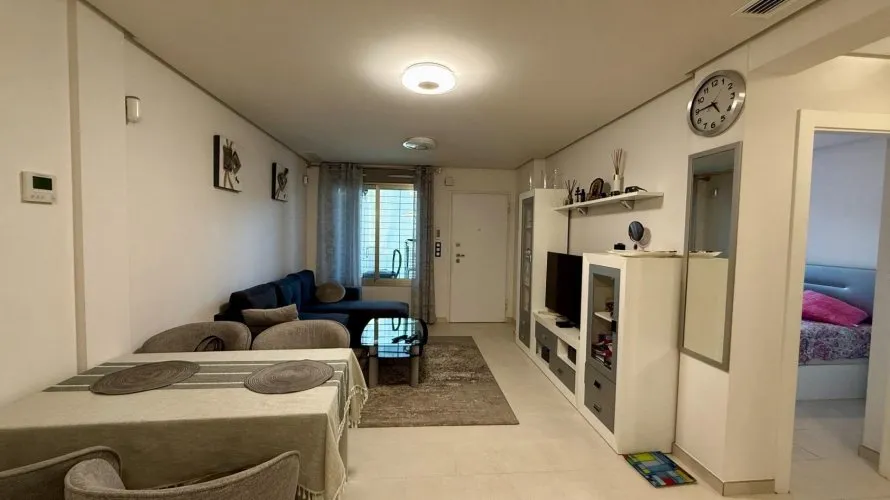 Apartamento de 3 dormitorios en Torrevieja, España No. 133 № 25