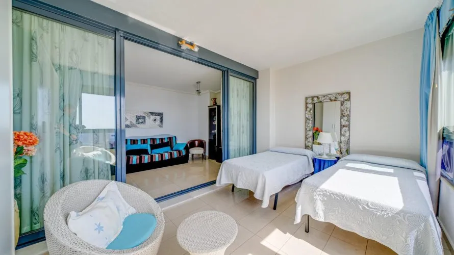 Apartamento de 1 dormitorio en Benidorm, España No. 298 № 17