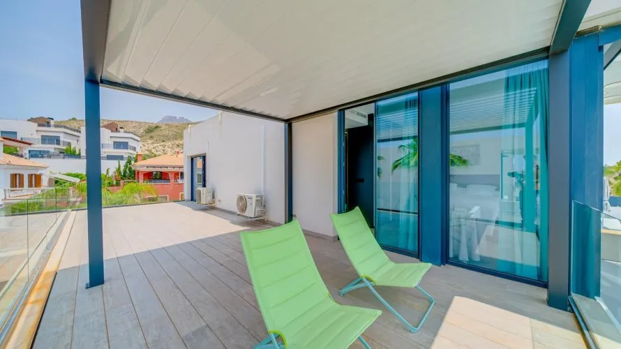 Villa de 5 dormitorios en Finestrat, España No. 344 № 27