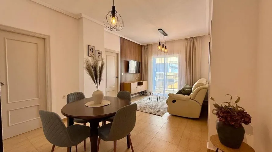Apartamento de 3 dormitorios en Guardamar del Segura, España No. 682 № 10