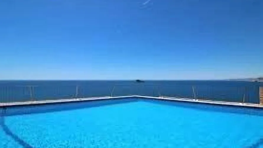 Ático de 2 dormitorios en Benidorm, España No. 107 № 2