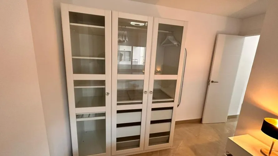 Apartamento de 3 dormitorios en Torrevieja, España No. 323 № 22