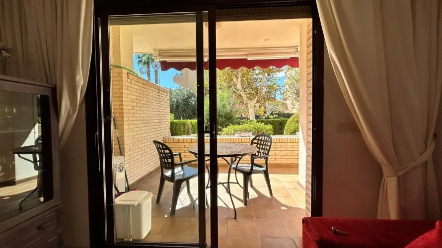 Apartamento de 80m² en Albir, España No. 435 № 2