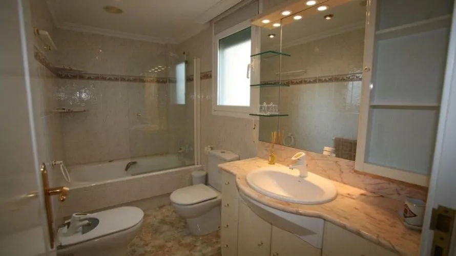 Apartamento de 140m² en Calpe, España No. 638 № 15
