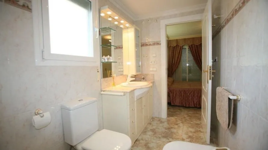 Apartamento de 140m² en Calpe, España No. 638 № 17