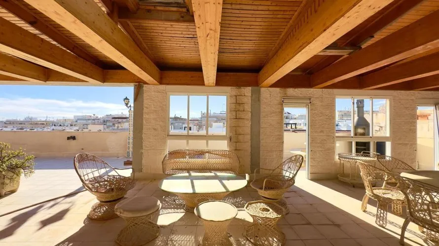 Ático de 2 dormitorios en Torrevieja, España No. 655 № 28