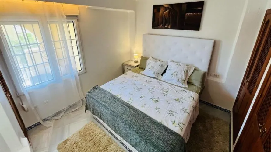 Apartamento de 2 dormitorios en Torrevieja, España No. 671 № 15