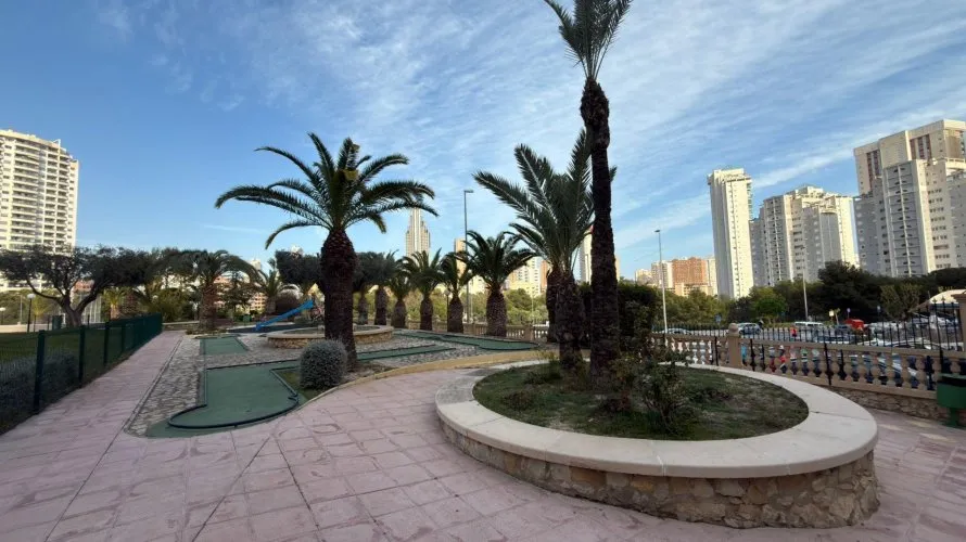 Apartamento de 2 dormitorios en Villajoyosa, España No. 757 № 18