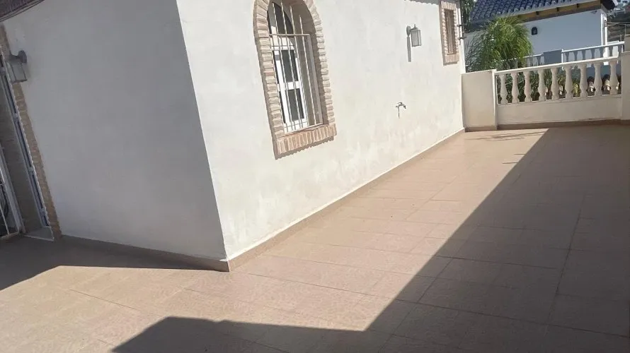 Сasa de 5 dormitorios en Torrevieja, España No. 569 № 19