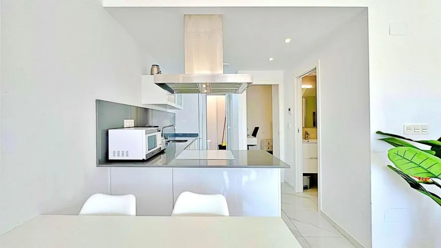 Bungalow de 3 dormitorios en Torrevieja, España No. 591 № 10