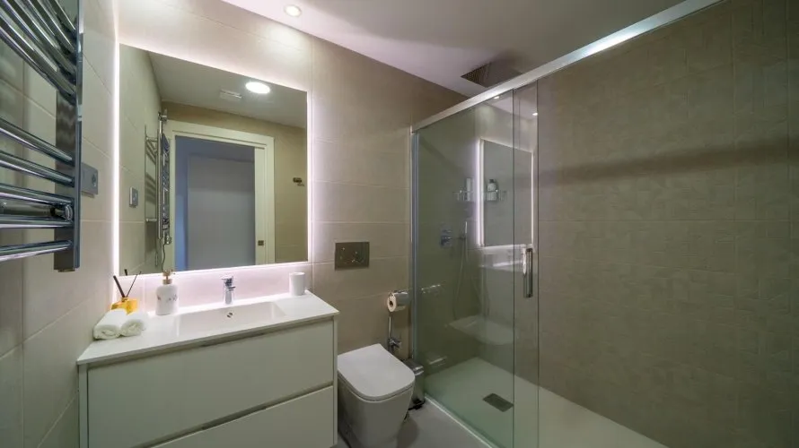 Apartamento de 2 dormitorios en Benidorm, España No. 514 № 22