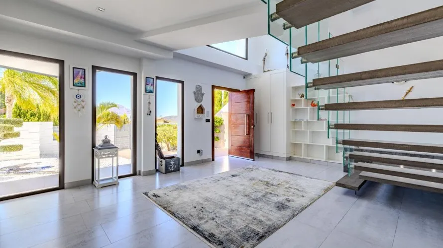 Villa de 5 dormitorios en Jávea, España No. 415 № 11