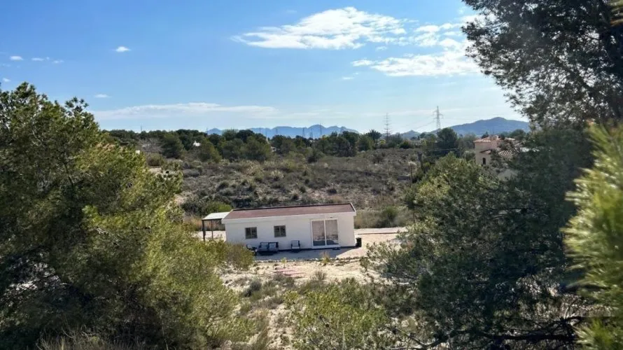 Сasa de 4 dormitorios en Villajoyosa, España No. 573 № 9