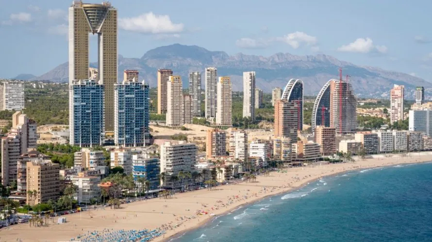 Apartamento de 3 dormitorios en Benidorm, España No. 274 № 25