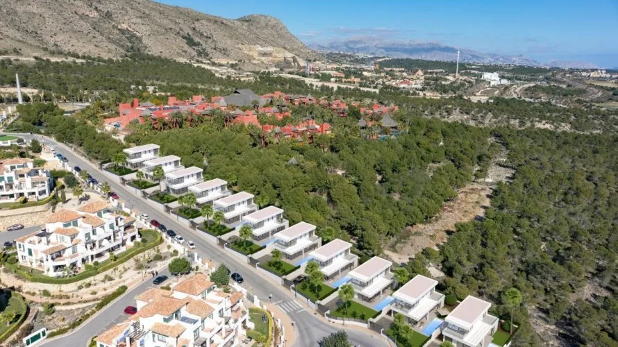 Villa de 3 dormitorios en Finestrat, España No. 224 № 14