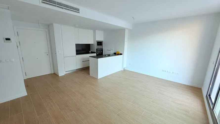 Apartamento de 1 dormitorio en Dénia, España No. 649 № 1