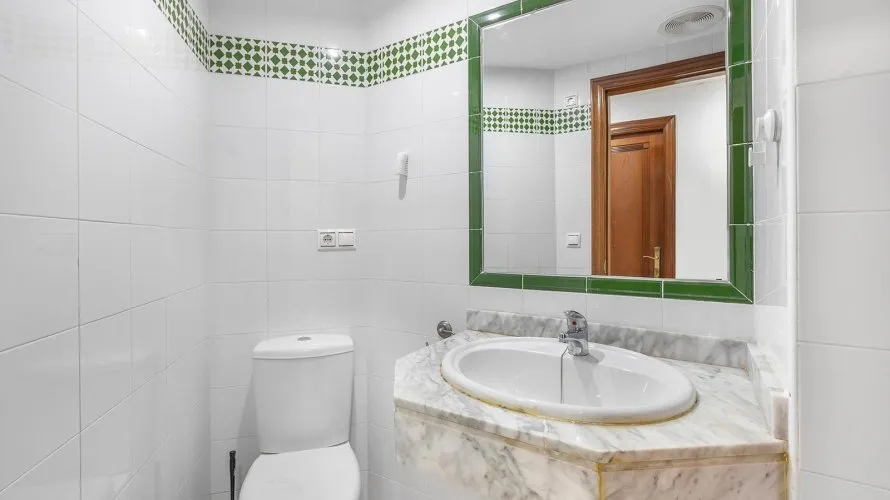Apartamento de 2 dormitorios en Torrevieja, España No. 736 № 22