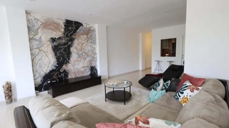 Apartamento de 3 dormitorios en Torrevieja, España No. 425 № 6