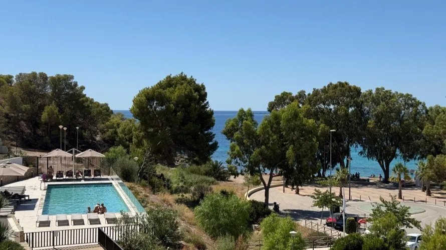 Apartamento de 2 dormitorios en Villajoyosa, España No. 116 № 11