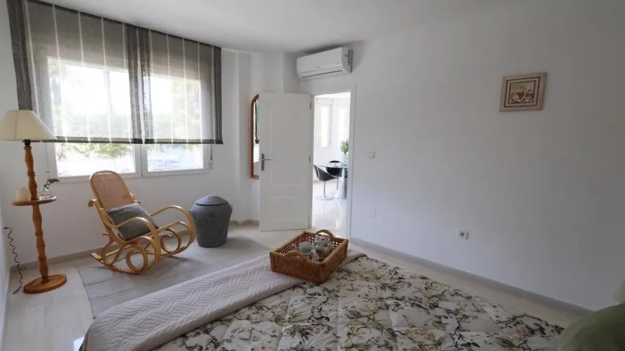 Apartamento de 3 dormitorios en Torrevieja, España No. 425 № 18