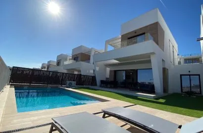 Apartamento de 3 dormitorios en Finestrat, España No. 272