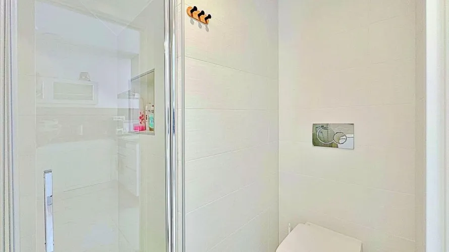 Bungalow de 3 dormitorios en Torrevieja, España No. 591 № 8