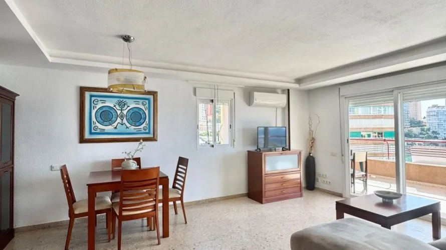 Apartamento de 2 dormitorios en Benidorm, España No. 595 № 21