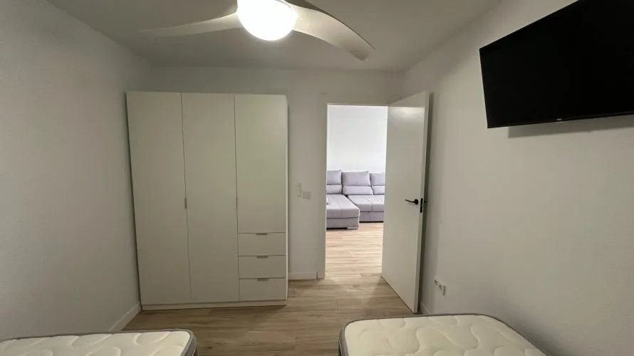 Apartamento de 3 dormitorios en Alicante, España No. 741 № 7