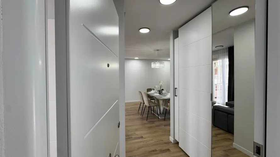 Apartamento de 3 dormitorios en Torrevieja, España No. 119 № 7