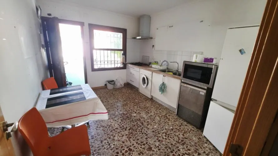 Apartamento de 5 dormitorios en Alicante, España No. 620 № 10