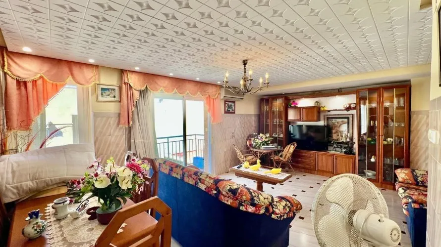 Apartamento de 1 dormitorio en Santa Pola, España No. 680 № 4