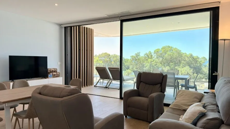 Apartamento de 2 dormitorios en Villajoyosa, España No. 116 № 5