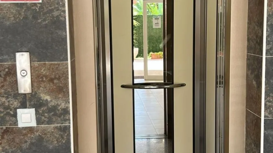 Ático de 1 dormitorio en Finestrat, España No. 588 № 18