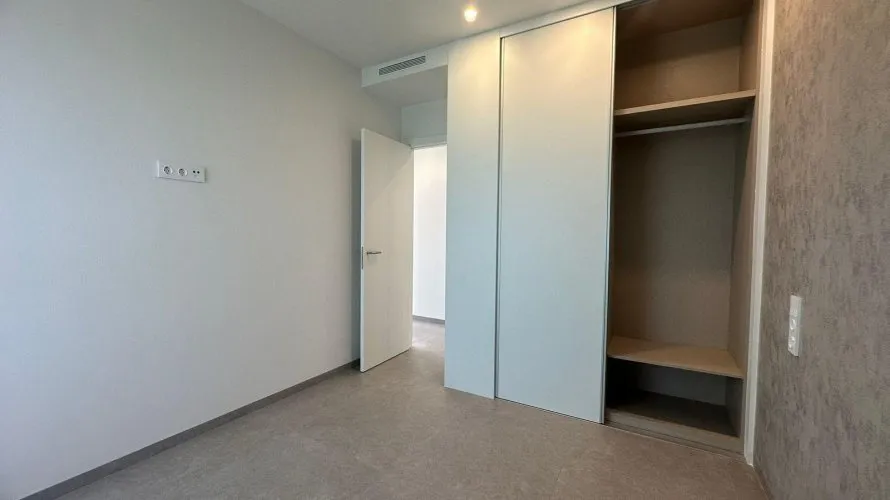 Apartamento de 2 dormitorios en Orihuela, España No. 94 № 24