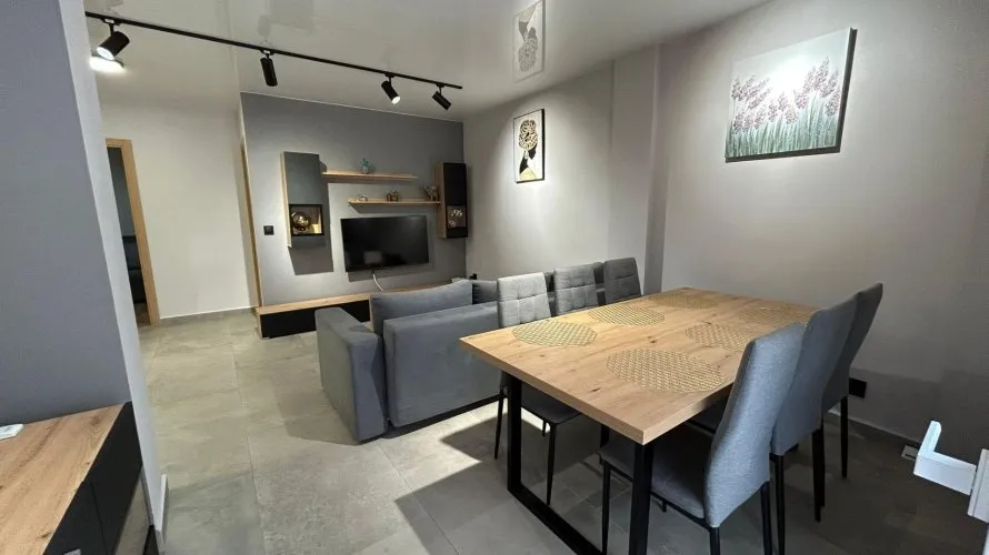 Apartamento de 3 dormitorios en Torrevieja, España No. 753 № 2