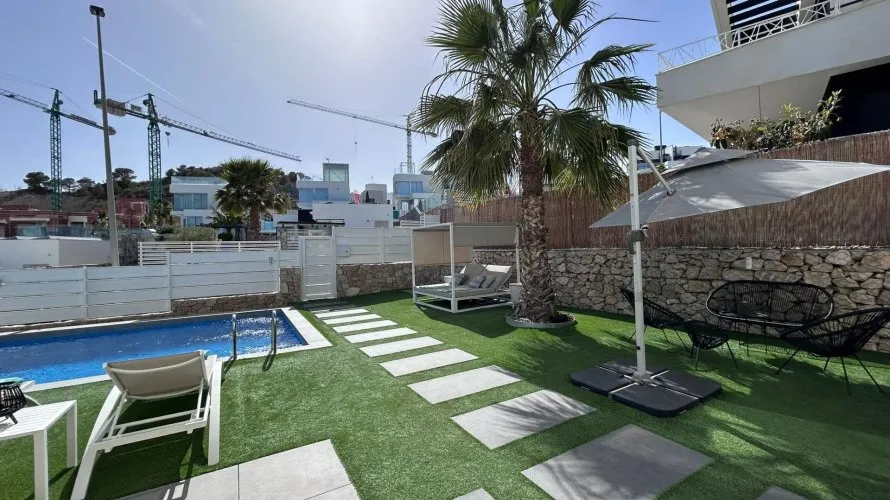 Villa de 3 dormitorios en Finestrat, España No. 759 № 16