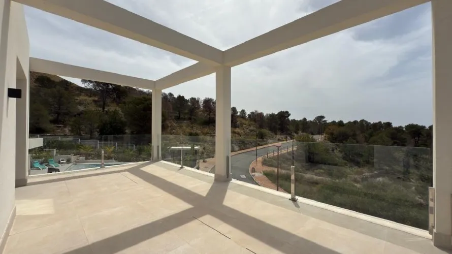 Villa de 7 dormitorios en Finestrat, España No. 100 № 5