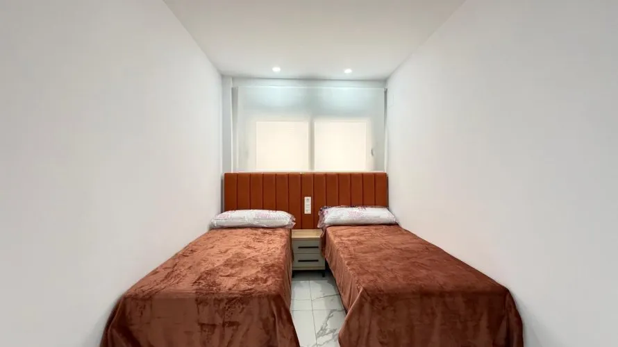 Apartamento de 2 dormitorios en Torrevieja, España No. 675 № 15